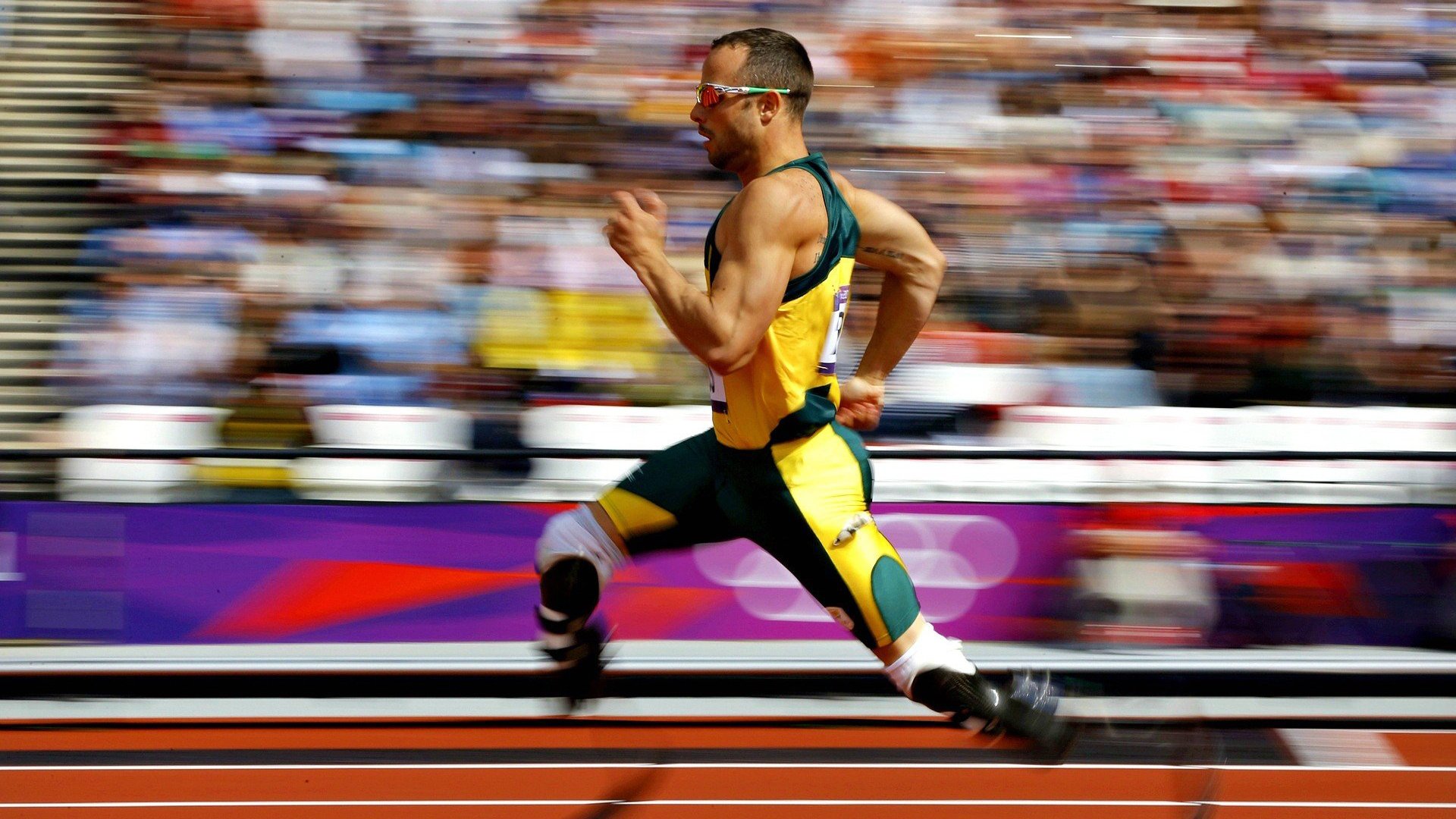 莫德里奇探秘梅奔,一场引爆热搜的跨界梦幻联动